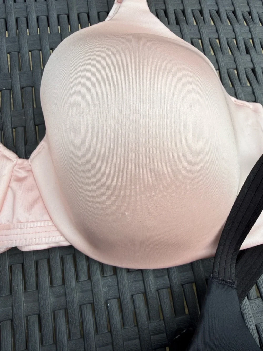Two Bali Smoothing Underwire Nylon Stretch Pink Black Bra Set 2pc Sz 38C - Picture 8 of 10